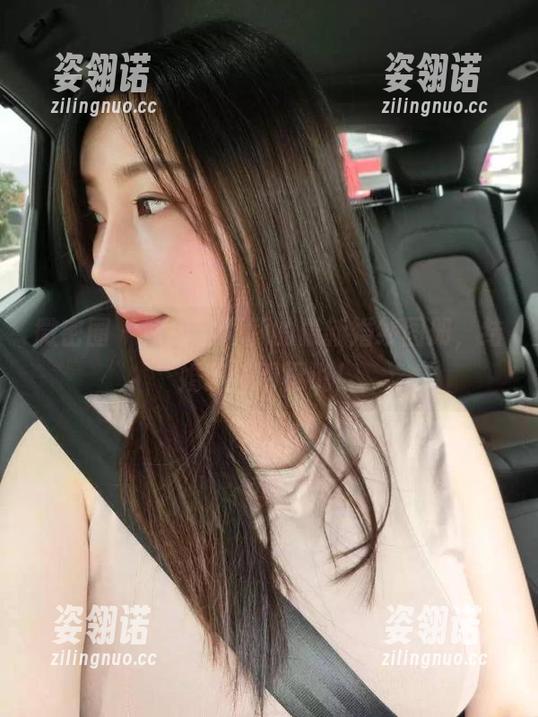 微密圈 - 紫色哒豚豚的最新婚纱图册，结婚前先看再说！