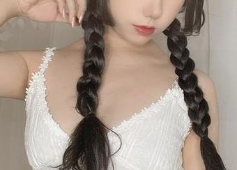 醉酒小秘书cos,芋圆侑子原图发布,看她如何优雅地提升酒品!