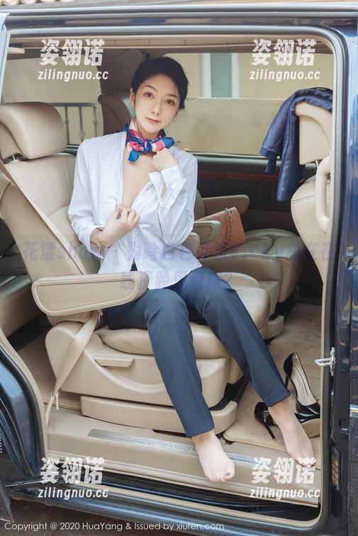 花漾show-可乐Vicky 花漾show - 为啥白色可乐Vicky总在在线资源里盘旋?
