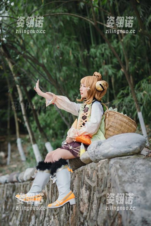 花铃Hana的图集：蛇女郎，挑逗你的好奇心