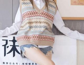 袜啵啵 – 小安白衬衫：一场令人捧腹的绘画之旅，精选在此！