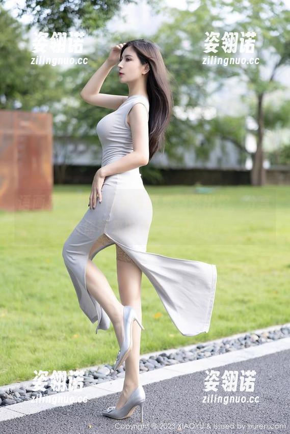 语画界-奶瓶 语画界 - 奶瓶自拍写真集新鲜出炉,分享给你带来的每一点快乐!