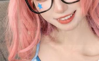 这是透明的魔力吗?贝儿酱Miki的高清原图真惹人爱。