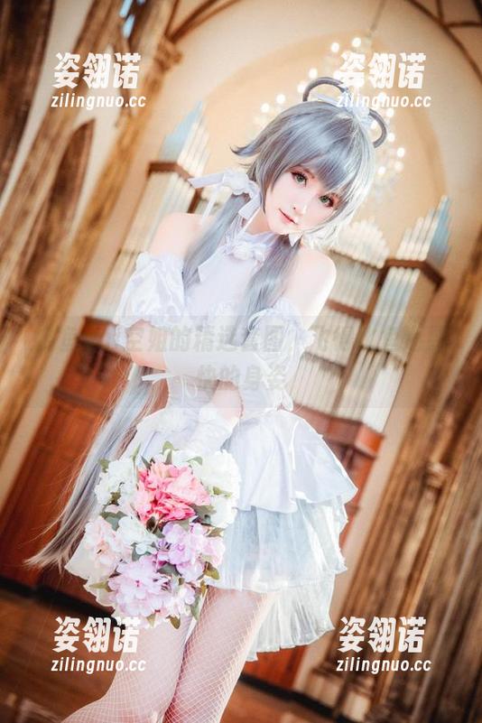 金鱼yui 金鱼yui空姐的精选套图,飞得比鱼还要快的身姿