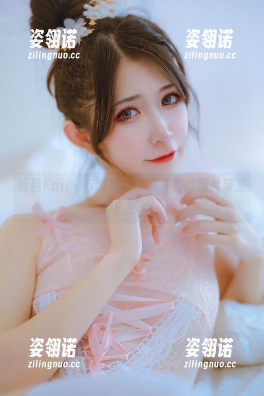 阮邑Fairy 阮邑Fairy与黑丝的奇遇:高清图片带来的小尴尬。