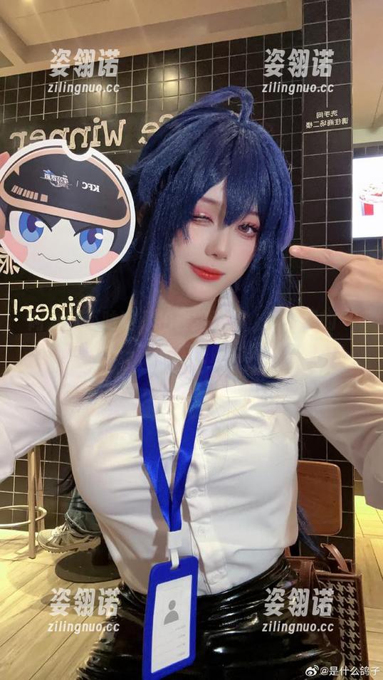 阿九从不咕咕 阿九从不咕咕私拍套路满满,套图里的“桃子”从未如此诱人。