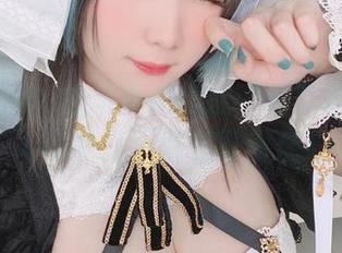 霜月shimo的写真大作战:蔚蓝档案里的飞鸟和兔子都在盯着你哦