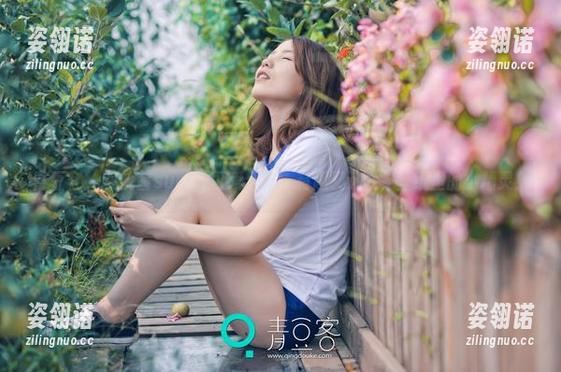 青豆客-莫晓茜sunny 青豆客 - 莫晓茜sunny可爱合集,有趣又迷人,壁纸里的小精灵!