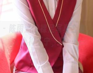 青豆客 – 陈雨涵的裸足写真合集，看了让人心神不宁，呃……